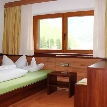 Garni Hainbacherhof Szálloda 3*