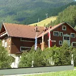 Garni Hainbacherhof Зёльден
