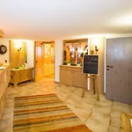 Hotel Garni Hainbacherhof Sölden