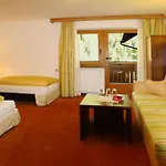 Garni Hainbacherhof מלון