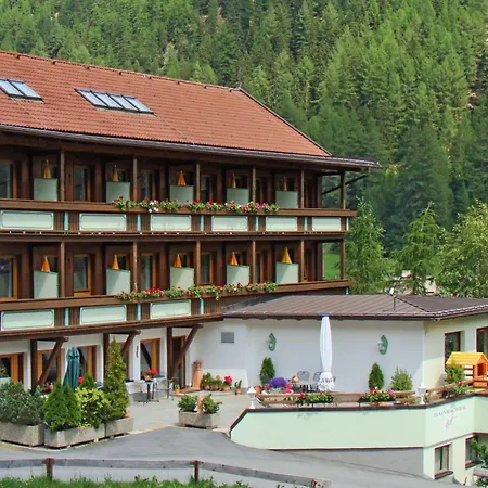 Otel Garni Hainbacherhof Sölden