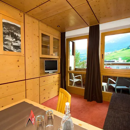 Garni Hainbacherhof 3* 솔덴