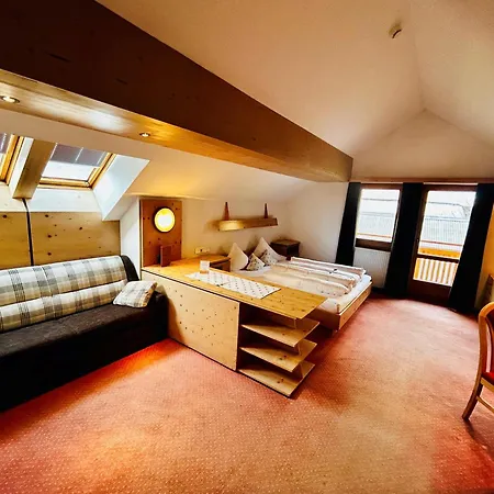 Garni Hainbacherhof Hotell